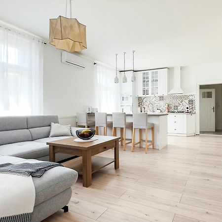 Business & Family Apartment Letna Kosice Exterior photo