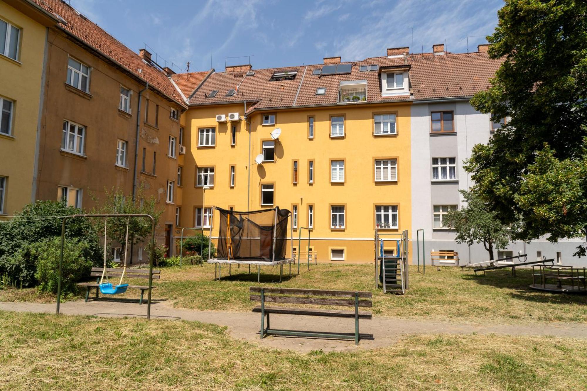 Business & Family Apartment Letna Kosice Exterior photo