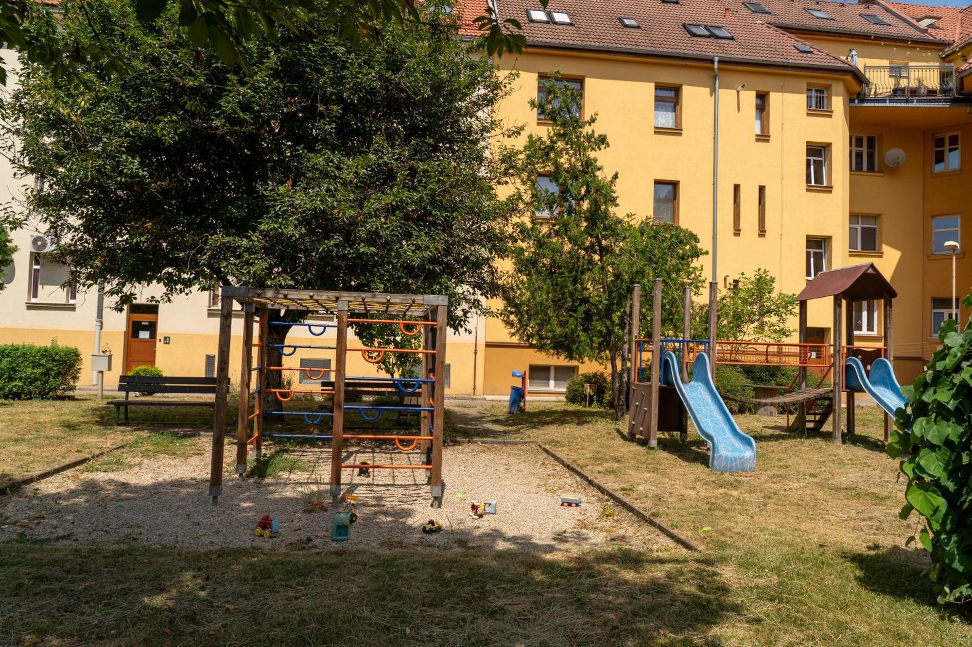 Business & Family Apartment Letna Kosice Exterior photo